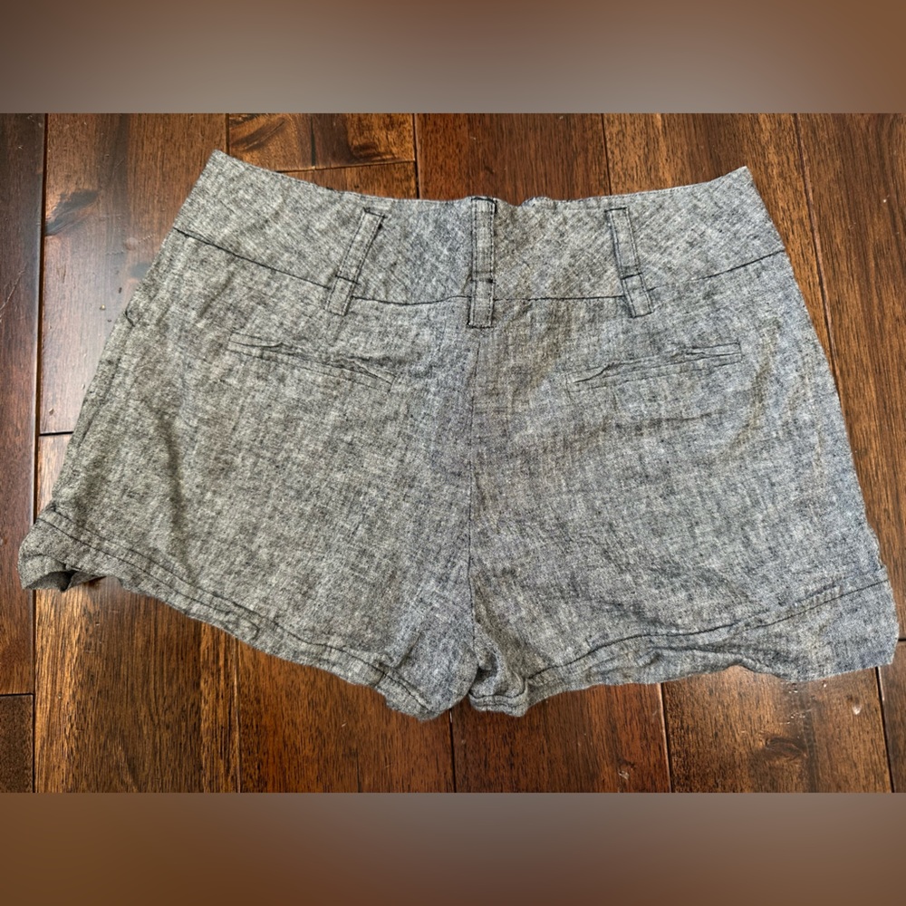 Discover the Perfect Gray Shorts: Elevate Your Wardrobe Today!